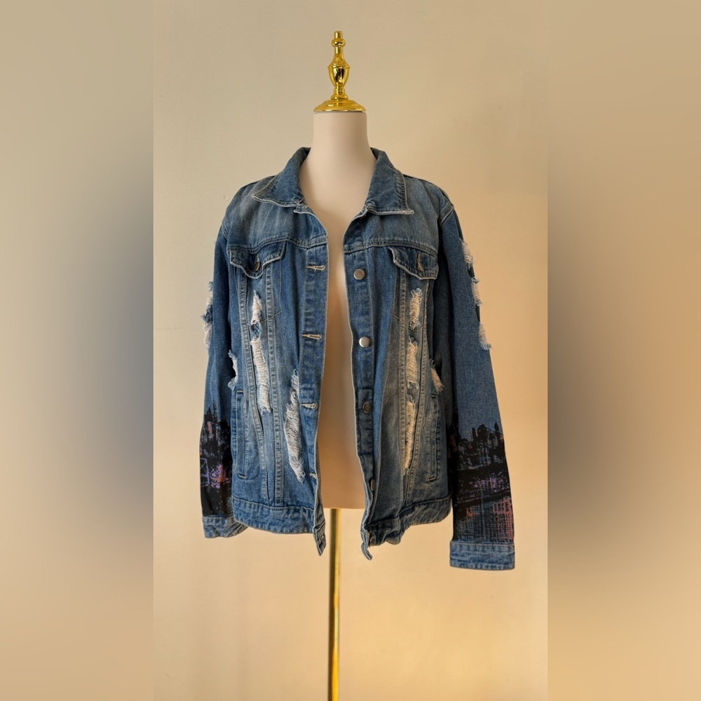 New York City Denim Jacket with Graphic Back Size XL Woman - Picture 2 of 7
